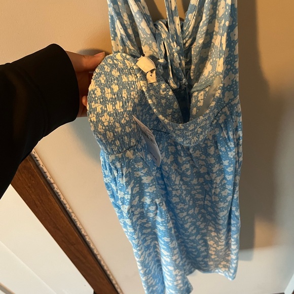 Blue halter top dress - Picture 7 of 7